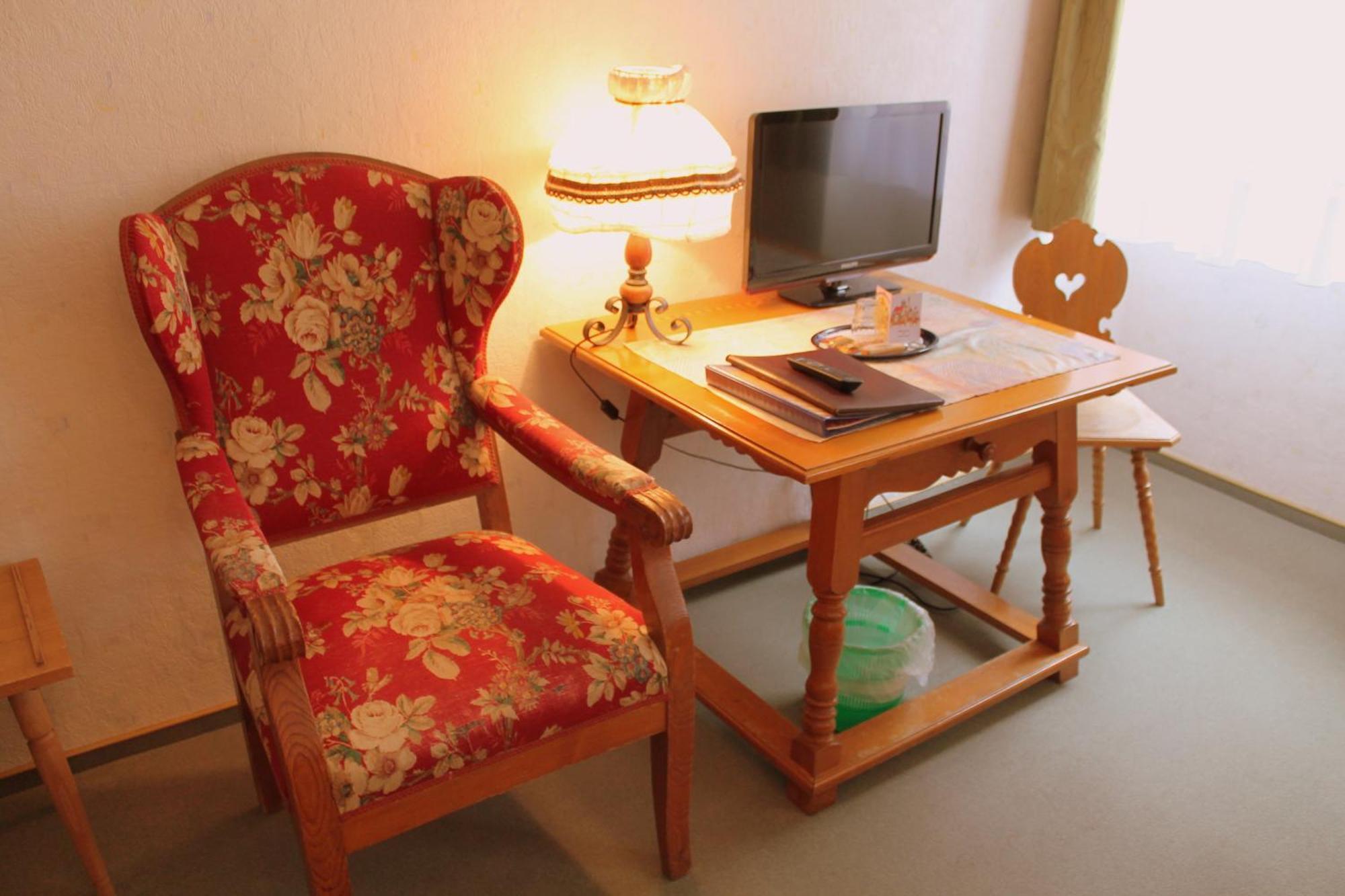 Schwarzes Lamm Hotel โรเทนบวร์ก อ็อบ แดร์เทาเบอร์ ห้อง รูปภาพ